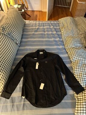 Calvin Klein Black Long-Sleeve Dress Shirt